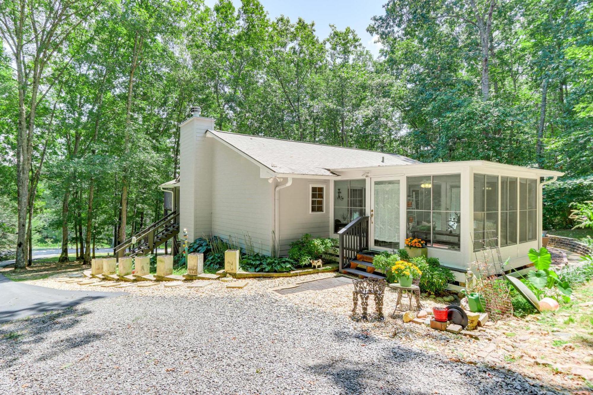 Pet-Friendly Home With Hot Tub In Blue Ridge! Exterior foto
